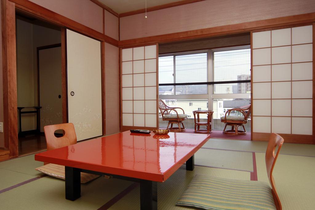 Отель Izunagaoka Onsen Azumaya Izunokuni Экстерьер фото